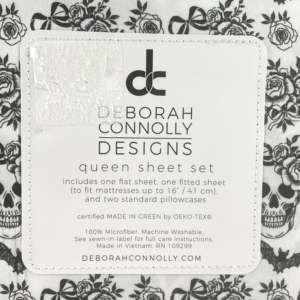Deborah Connolly Designs Queen Sheet Set Skull Bat Floral Gothic Black White NEW - Picture 4 of 5